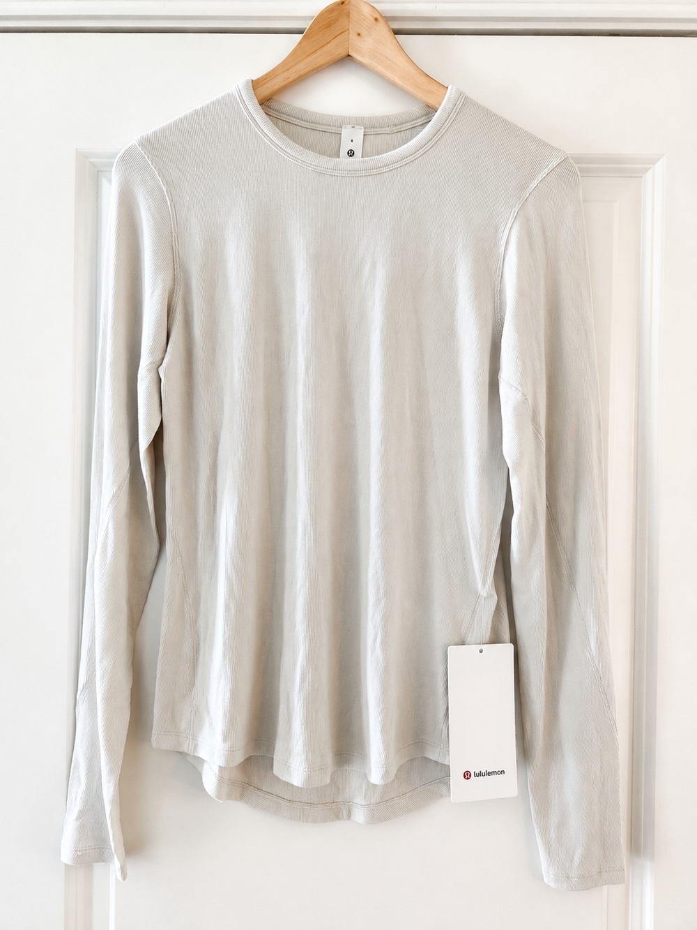Lululemon Hold Tight Long Sleeve Ribbed Modal Top Bone Size 8 NWT